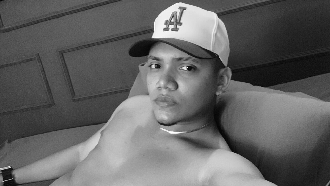 Live Porn Camera of OrionMoses